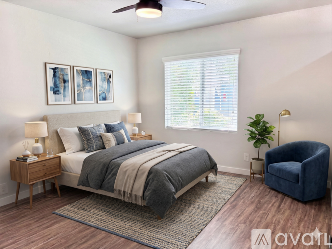 1017 E Turney Ave, Unit 2 Rental photo 2